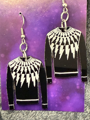 David sweater acrylic earrings