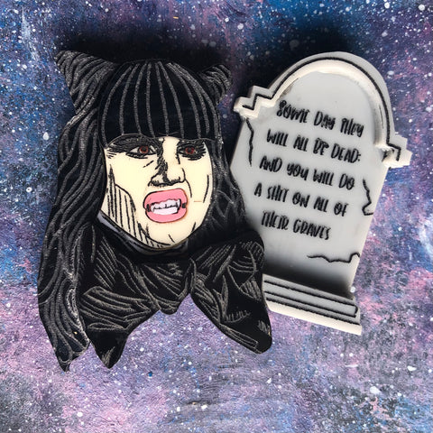 Nadja Acrylic Brooch grave